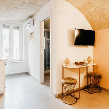 Le Contrade Chiasso Cafaro Konukevi 4*