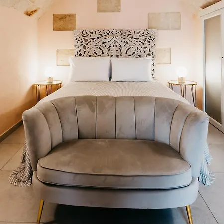 Konukevi Le Contrade Chiasso Cafaro 4*