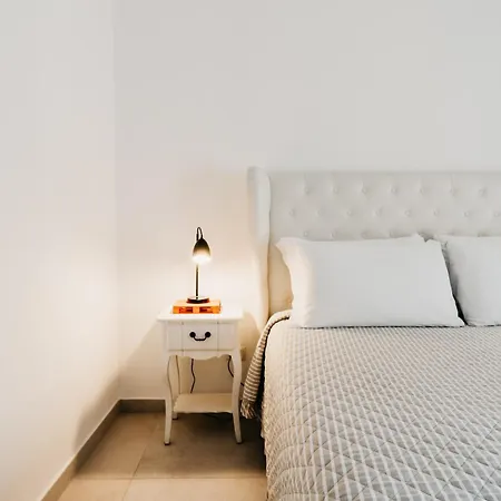 Konukevi Le Contrade Chiasso Cafaro