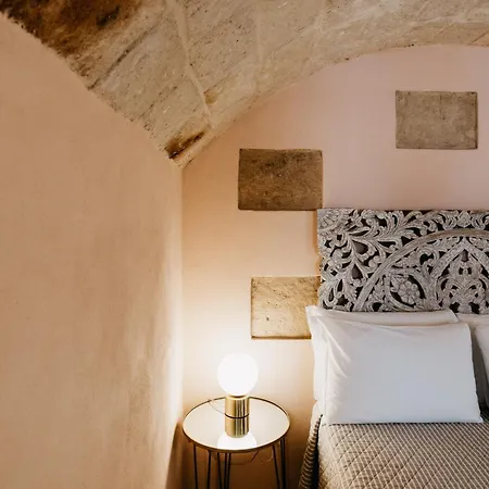 Πανσιόν Le Contrade Chiasso Cafaro 4*