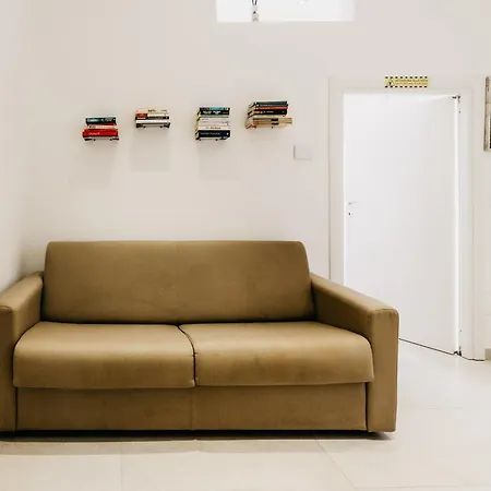 Le Contrade Chiasso Cafaro Πανσιόν
