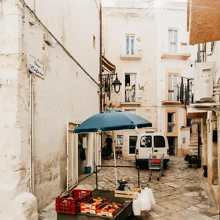 Le Contrade Chiasso Cafaro Πανσιόν Monopoli