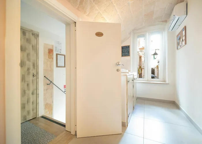 Le Contrade Chiasso Cafaro Monopoli